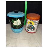 2 vintage tins