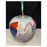 Large Chinese tobacco leaf ginger jar
