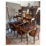 Riverside furniture formal dining table and 6 chairs