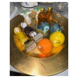 5 sets of vintage salt and pepper shakers- Florida souvenirs, capn pepper & old salty, Dr Fisch bitters