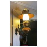 Electric bracket lamp