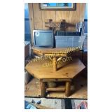 Awesome tiered rustic style table/shelf-