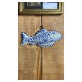 Fish mold and wall shelf