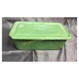9" green graniteware pan with lid