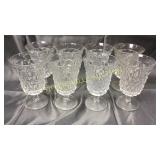 Set of 8 Fostoria glasses