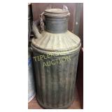 Old Oil can 22"