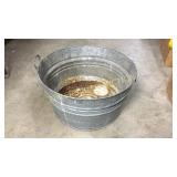Galvanized wash tub