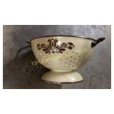 Metal colander phaltzgraff pattern