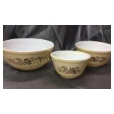 Pyrex homestead brown on tan nesting bowls