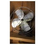 15in vintage metal fan