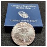 2019 Silver Eagle w/ Mint Case