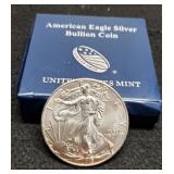 2015 Silver Eagle w/ Mint Case