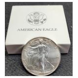 2018 Silver Eagle w/ Mint Case
