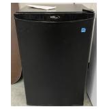 Dandy Mini Office Refrigerator