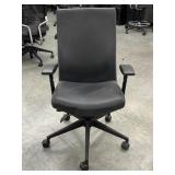 Rolling Office Arm Chair
