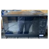 Microwave Oven