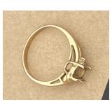 10K Marked Ladies Ring
