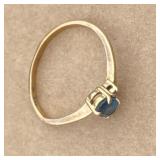 10K Marked Ladies Ring with Stone