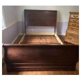 Queen Size Sleigh Bed