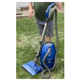 Intuition Crossover Vacuum Sweeper