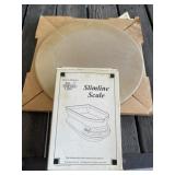 Pampered Chef Scale and Pizza Stone