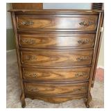 5 Drawer Broyhill Highboy Dresser