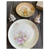 Piano Dolls, Chop Plates
