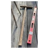 Spike Hammer, Level and More