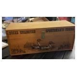 23" Ducks Unlimited Sportsman Box