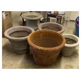 Plastic Indoor/Outdoor Flower Pots