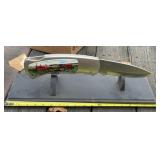 17" International Harvester Pocket Knife