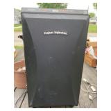 Cajun Injector Electric Smoker