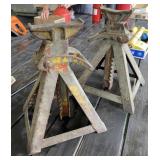 Set of Ratcheting Jack Stands