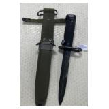 M8 US Bayonet and Scabbard