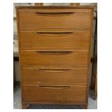 5 Drawer Highboy Dresser