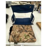 Stadium Seat & Camouflage Seat Cushion