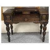 Spinnet Desk