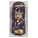 Miss Piggy Bobble Head