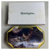Remington Collector Bullet Knife in Tin