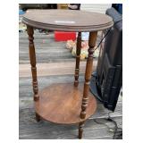 Round Side Table