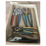 Pliers