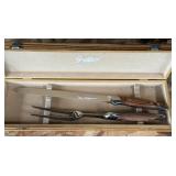 Griffon Carving Set