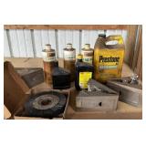 Wire Wheel, Oil, Sawhorse Brackets