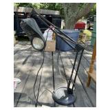 Magnification Desk Lamp