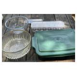 Casserole Dish, Mixing & Salad Bowls