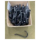 44 Metal Hooks