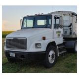 2002 Freightliner FL70 Semi Truck