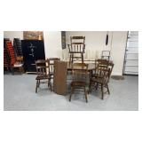 Table & Chairs With Leaves