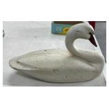 17" Resin Swan