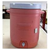 Rubbermaid Drinking Cooler